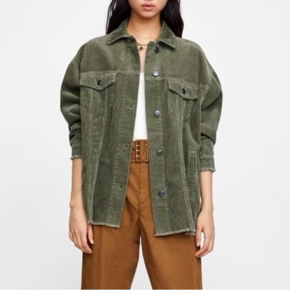Zara Green corduroy jacket 💚